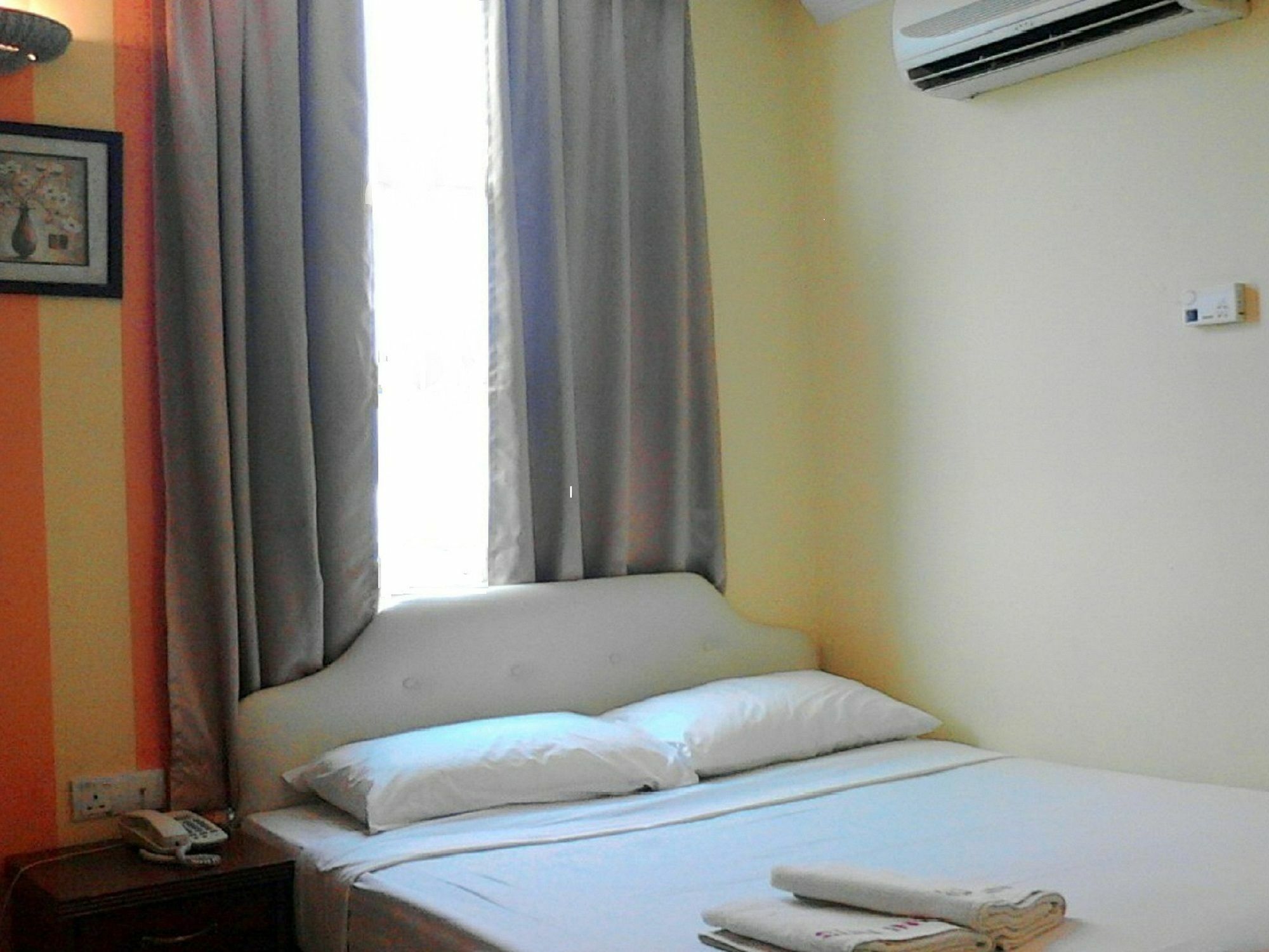 ซันอินส์ปูชอง Hotel ภายนอก รูปภาพ